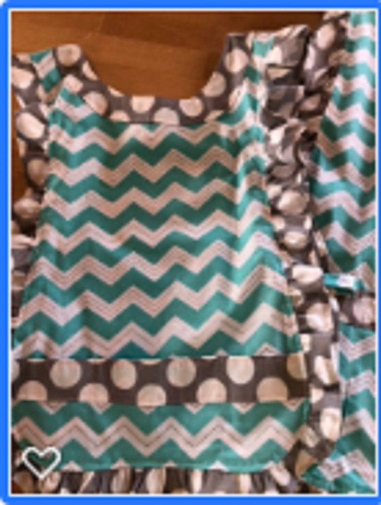 mother daughter aprons The Village of Artisans